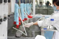 LIFESTRAW, WIE FUNKTIONIERT ER EIGENTLICH?