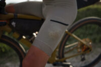 Funktionelle Fahrradbekleidung für die Straße, das Gelände und alles, was dazwischen liegt.