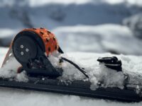 Kommunikation mit Antrieb: E-Skimo und Outkomm gleiten bergwärts