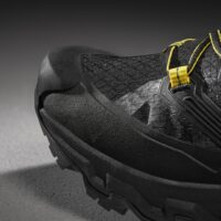 Die markante Zehenkappe der Ultra Raptor-Serie bleibt auch in der dritten Generation erhalten