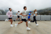 Odlos Running-Bekleidung ist für den Wettkampftag und alles dazwischen gemacht